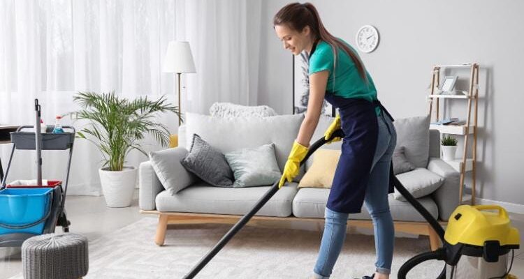 10 Benefits of Hiring A Residential Cleaning Company To Clean Your House
